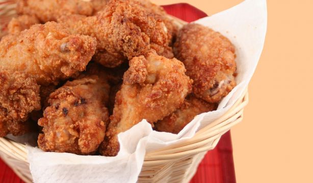 Los 6 alimentos que no te dejan dormir bien por la noche (Bigstock)