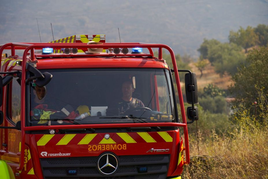 ¿Cómo debemos actuar si un incendio nos pilla conduciendo? ¿Cómo debemos actuar si un incendio nos pilla conduciendo?