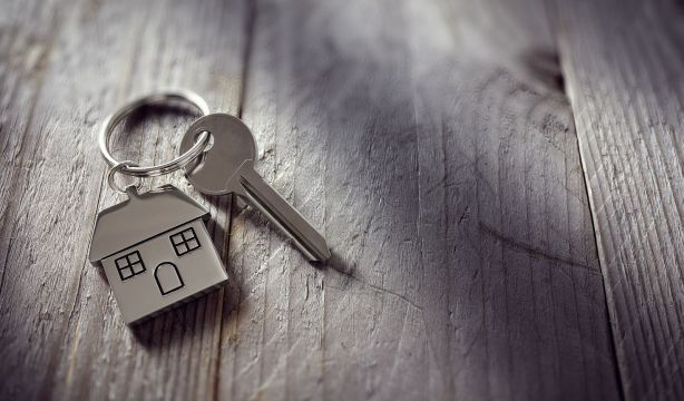 El mensaje de Hacienda a los mayores de 65 que tienen una casa en propiedad