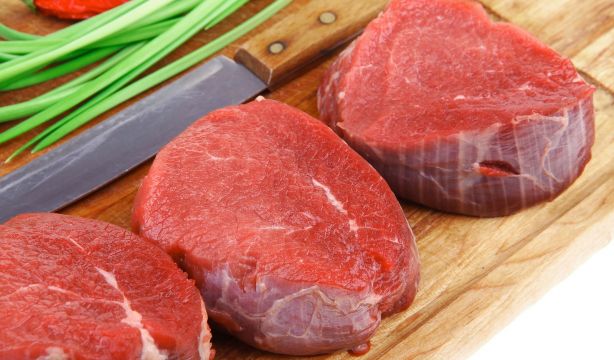 El consumo de carne roja está asociado a un mayor riesgo de diabetes de tipo 2 (Bigstock)