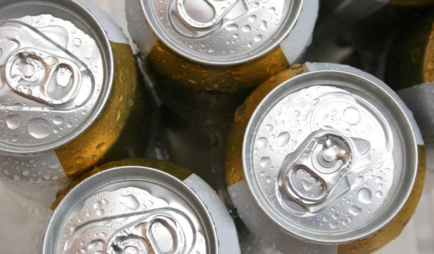 El aviso de la OCU sobre las cervezas con limón