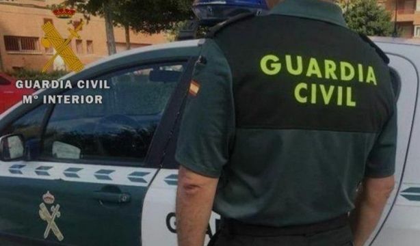 Detienen una banda que robaba en viviendas de personas mayores Detienen una banda que robaba en viviendas de personas mayores