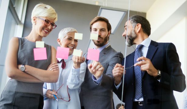 Los mayores de 45 años, esenciales para la economía: suman 11 millones de empleos