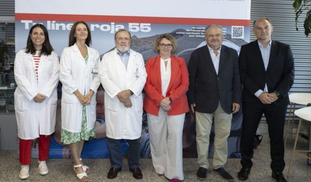 'Tu Línea Roja 55' recorre el Hospital La Paz para fomentar la prevención secundaria del infarto