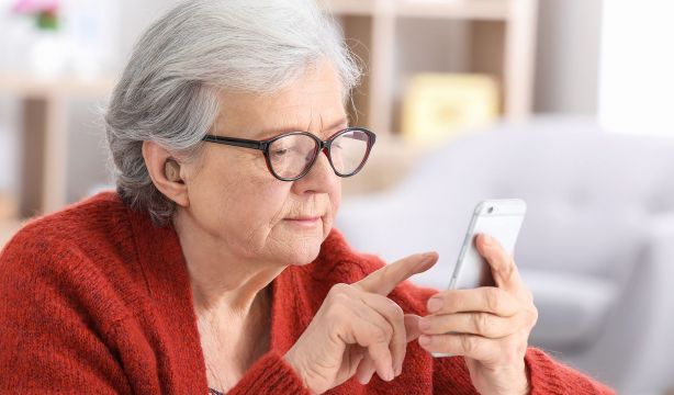 Una nueva app del Gobierno permitirá a las personas sordas disfrutar de la radio