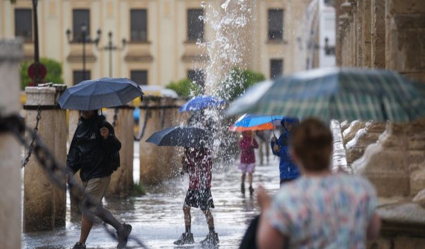 Se acerca una borrasca a España que dejará lluvias en casi todo el país el fin de semana