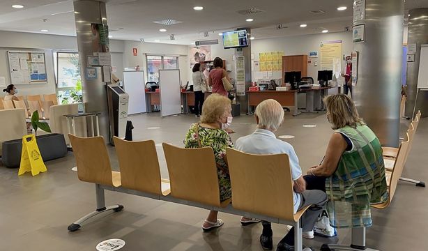 Unos 20 millones de ciudadanos necesitan cuidados, seguimiento y educación sanitaria"