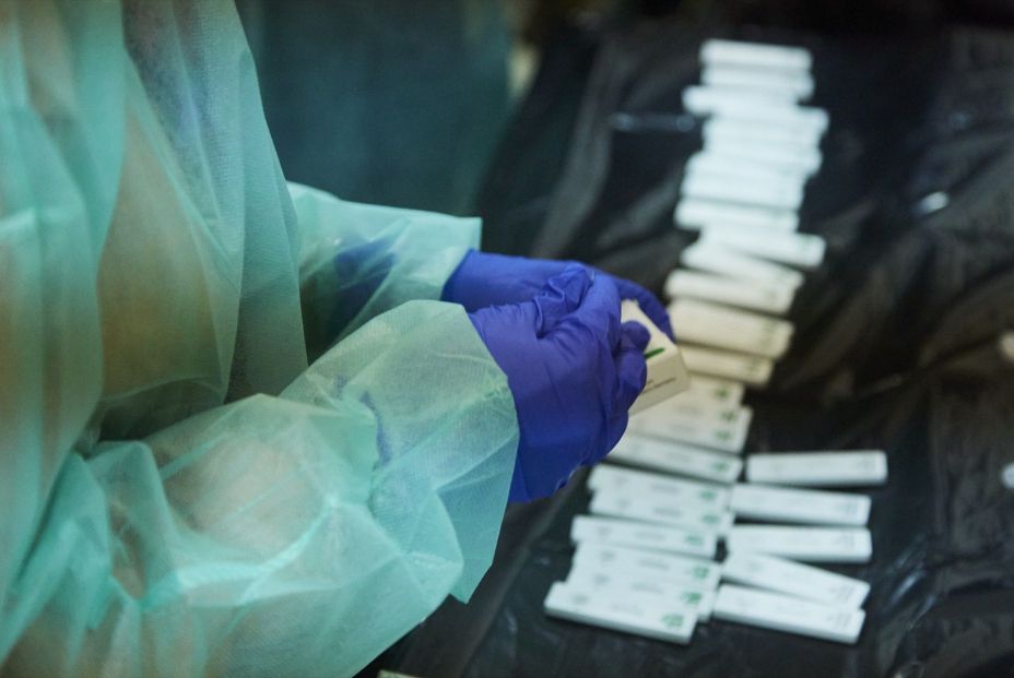 El sistema inmunitario de los afectados por Covid persistente, igual que el de los pacientes graves El sistema inmunitario de los afectados por Covid persistente, igual que el de los pacientes graves