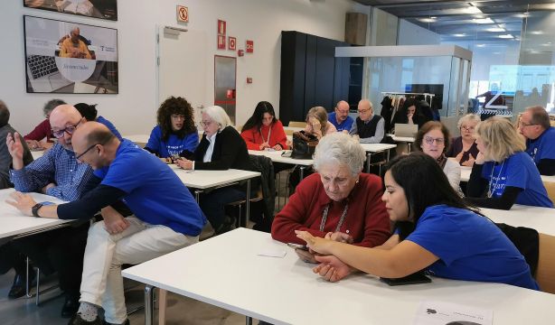 Gran éxito de Reconectados: en un año más de 28.000 mayores se han formado en competencias digitales