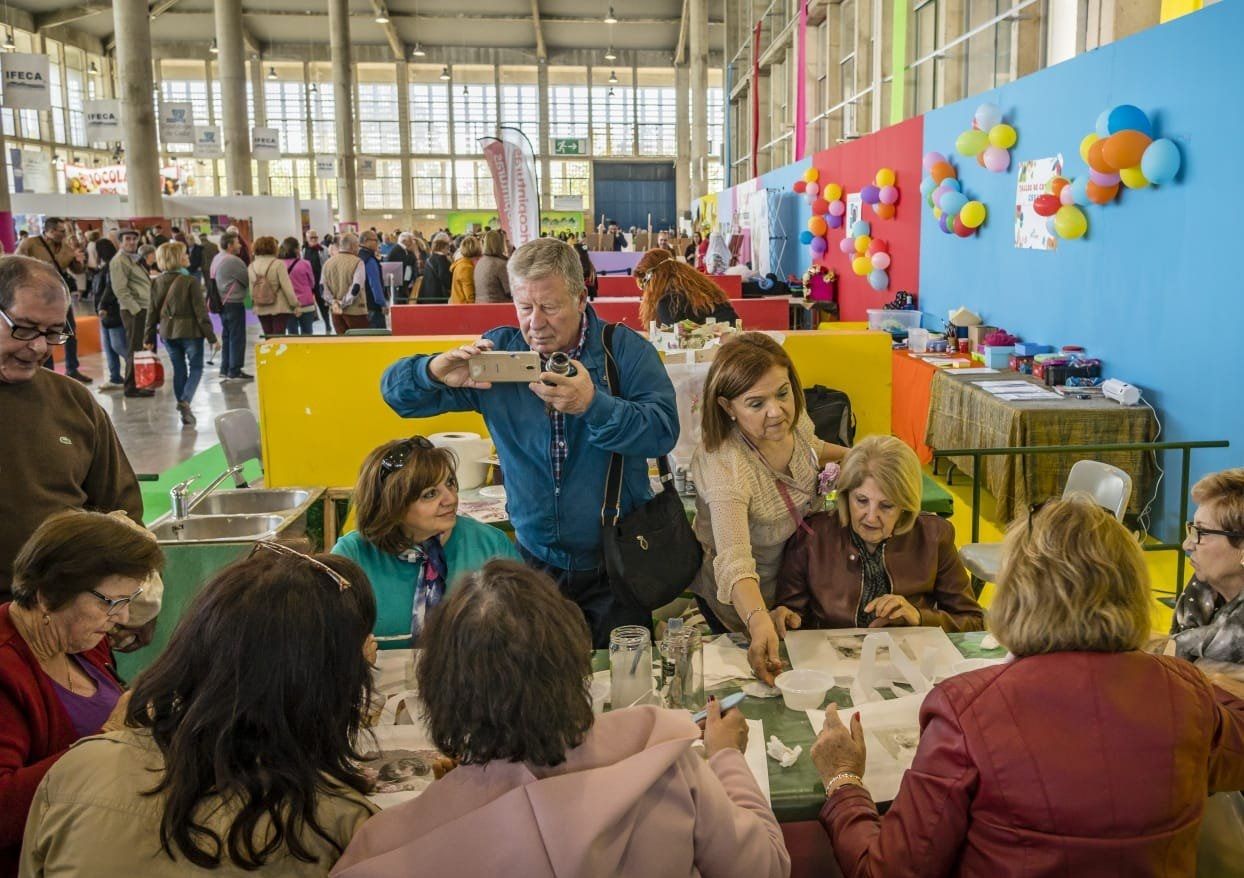 Cádiz celebra la 'Semana de las Personas Mayores': programa completo de actividades Cádiz celebra la 'Semana de las Personas Mayores': programa completo de actividades