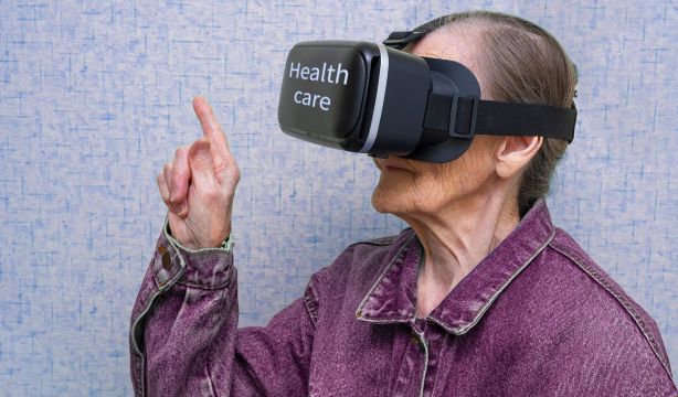 El poder de la tecnología frente al alzhéimer: "Tenemos que adaptarla a las personas con demencia”
