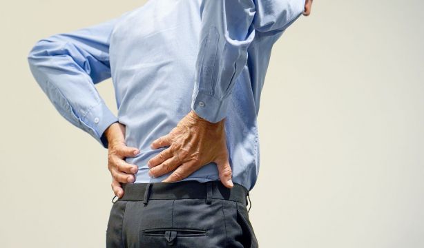Así es la radiofrecuencia basivertebral como tratamiento futuro para el dolor crónico