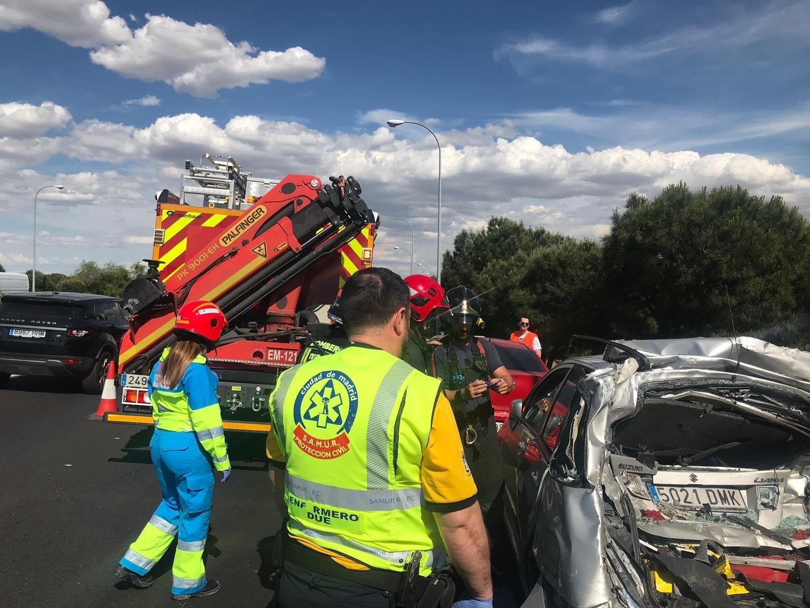 Accidente de tráfico en la M 40 