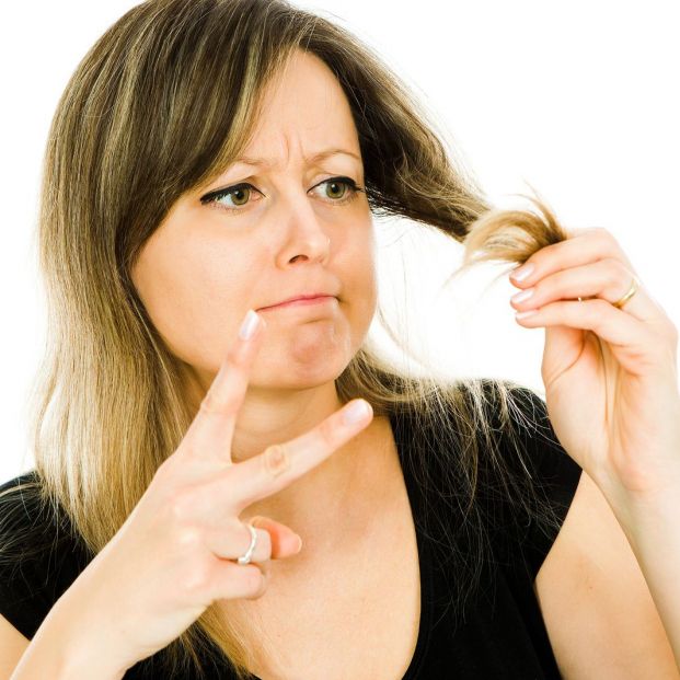 Consejos para regenerar el cabello después de los daños del verano