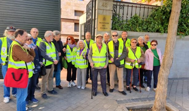 Denuncian ante el Defensor del Pueblo la discriminación de pensionistas con pocos recursos