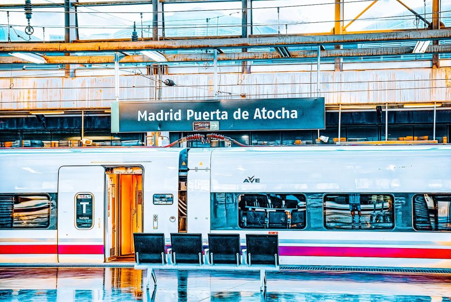 ¿Fuiste afectado por los retrasos de trenes en Madrid? Tienes derecho a una compensación ¿Fuiste afectado por los retrasos de trenes en Madrid? Tienes derecho a una compensación