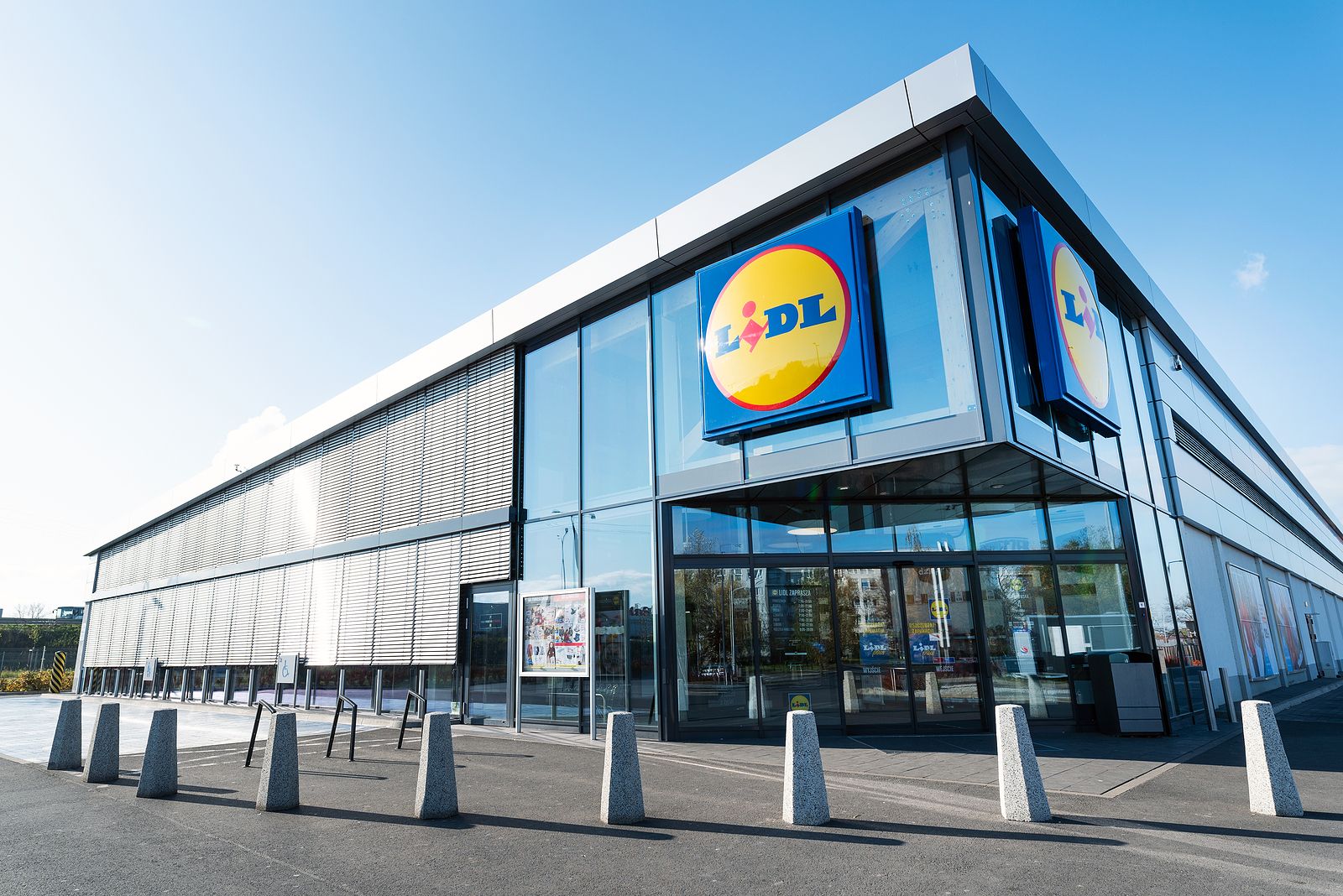 Lidl da el salto a la telefonía móvil y ofrecerá tarifas a bajo coste en España