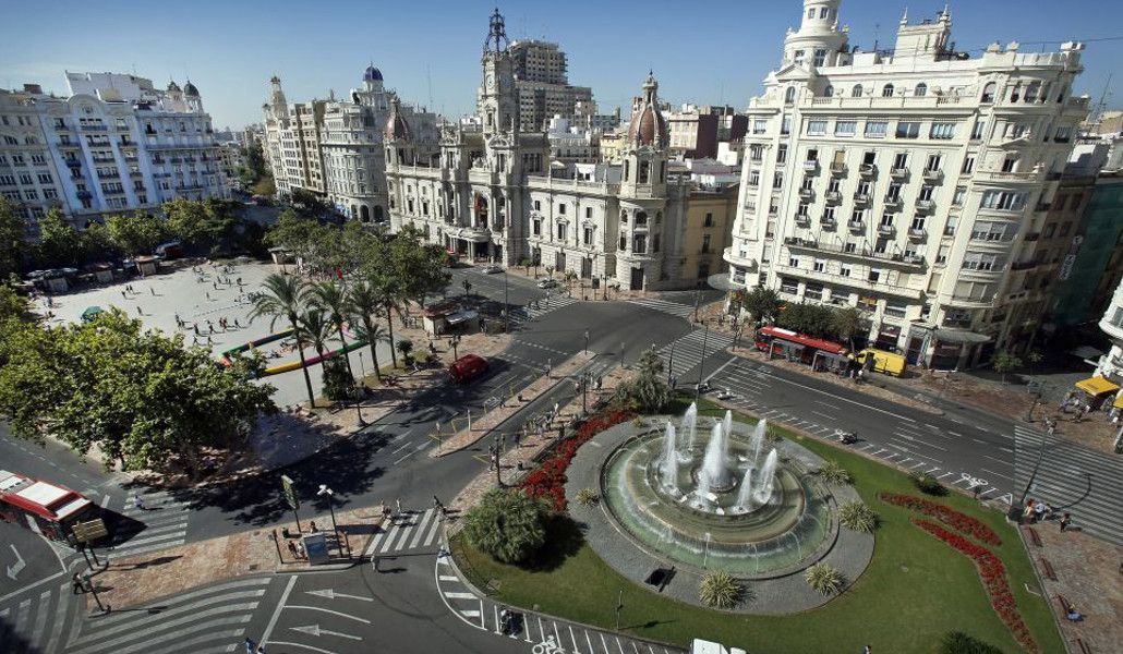 Plaza del Ayuntamiento de Valencia sin coches