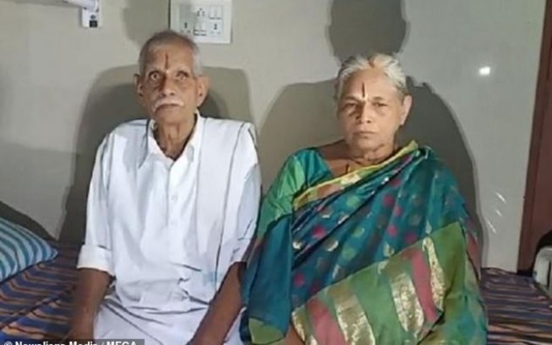 Una mujer de 73 años da a luz a gemelas en India