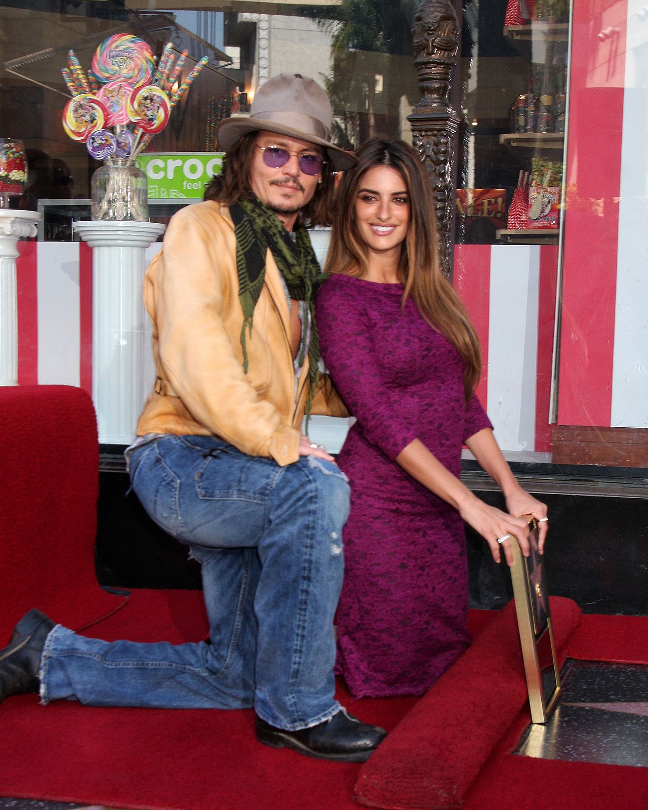 Penélope Cruz y Johnny Depp volverán a trabajar juntos en 'Day drinker' Penélope Cruz y Johnny Depp volverán a trabajar juntos en 'Day drinker'