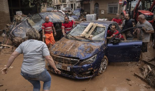 Si tu coche ha sido afectado por la DANA, debes evitar hacer esto