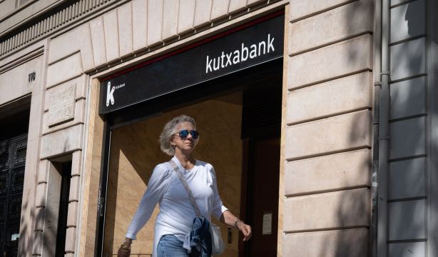 Pago de las pensiones y paga extra en noviembre 2024: ¿qué día se cobra la pensión en Kutxabank?