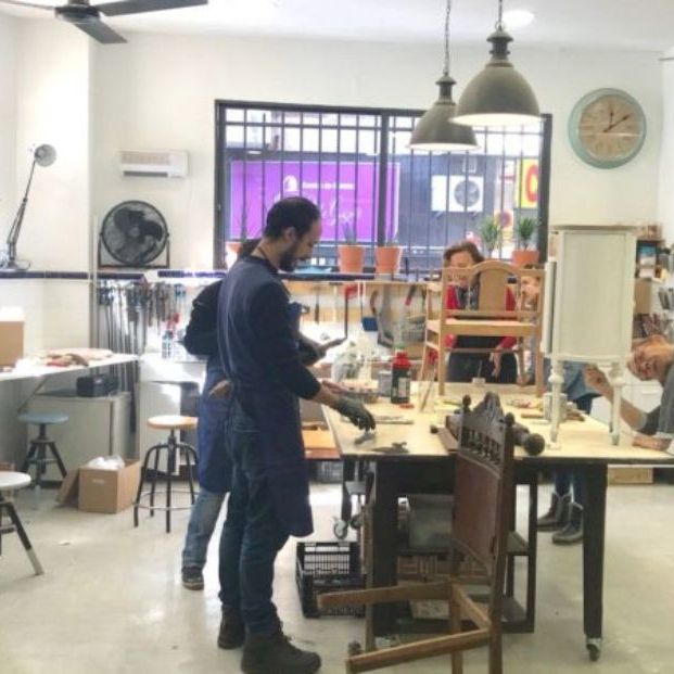 Talleres de restauración de muebles en Madrid