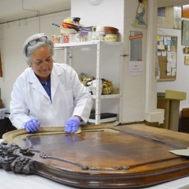 Talleres de restauración de muebles en Madrid