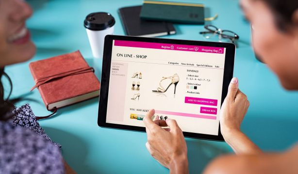 ¿Por qué es adictivo dejar los productos en la cesta 'online' sin pagar? (Bigstock)