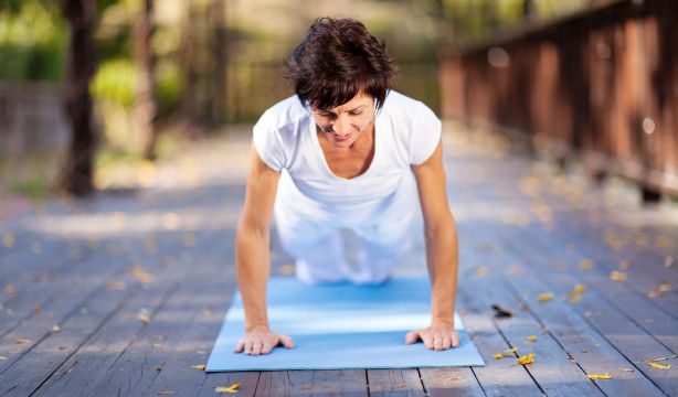 Este es el número de flexiones que deberías poder hacer según tu edad