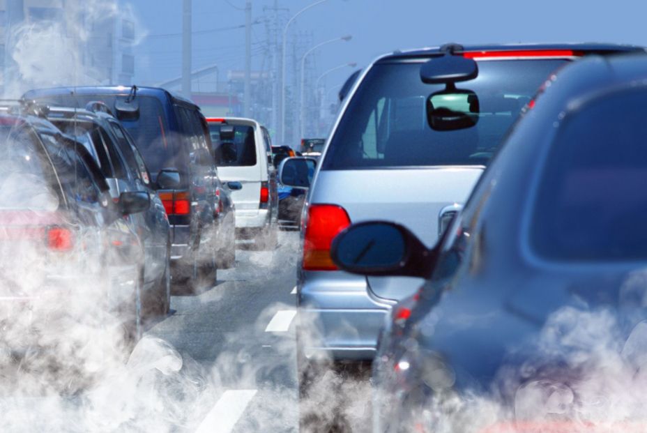 La contaminación del aire, un enemigo silencioso para tu piel
