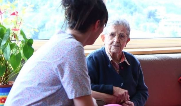 'En casa bien', un programa de ayuda a domicilio integral adaptado a las necesidades del mayor