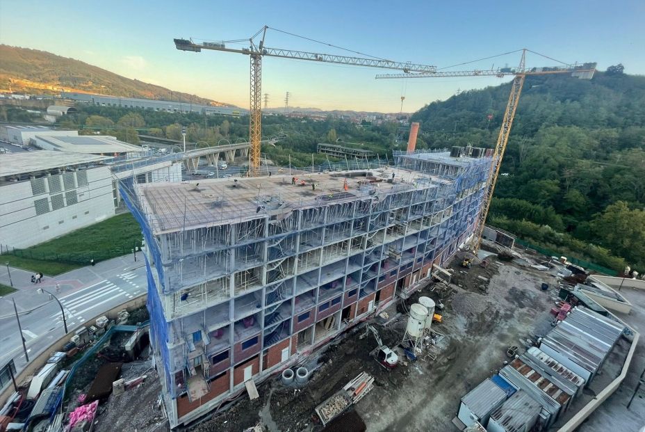 España se posiciona como líder europeo en el sector de la construcción en la primera mitad del año España se posiciona como líder europeo en el sector de la construcción en la primera mitad del año