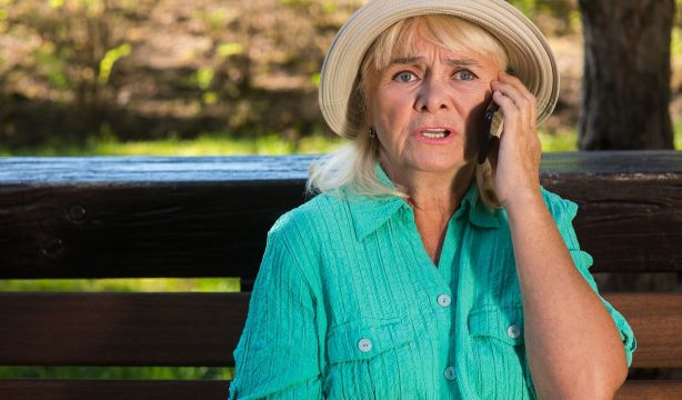 Alerta del INCIBE: cuelga el teléfono si te dicen estas palabras