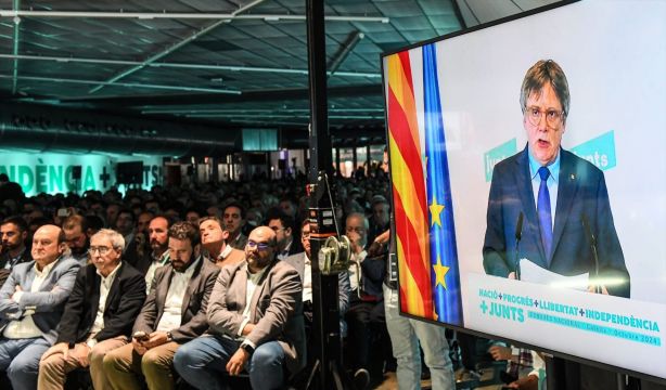 Puigdemont exige a Sánchez que se someta a una cuestión de confianza