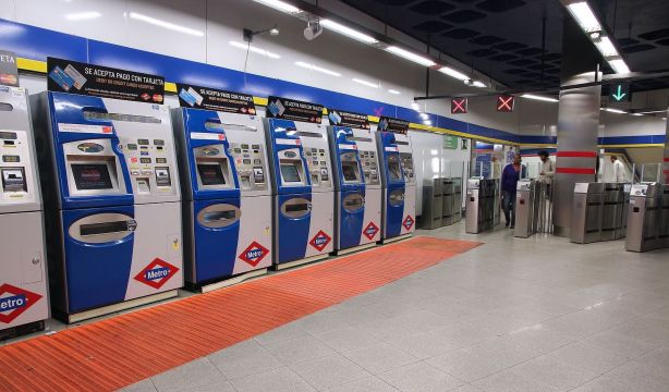 Incertidumbre con el precio del abono transporte en Madrid: ¿cuánto costará en 2025?