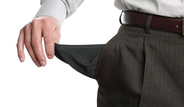 Impuestos y cotizaciones que suben en 2025: así impactarán en tu bolsillo