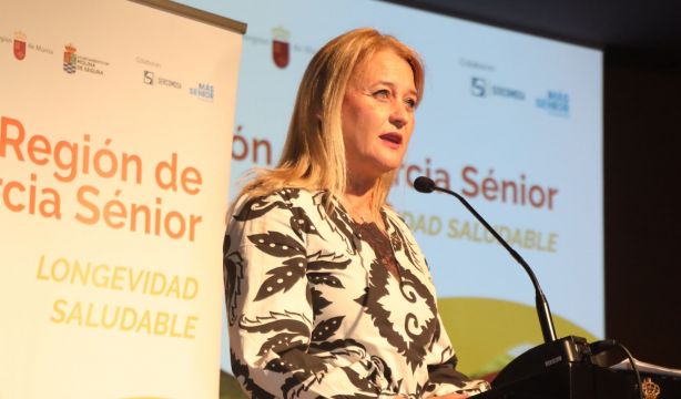 Rocío Cózar anuncia la creación de una Escuela de Cuidados en Molina de Segura