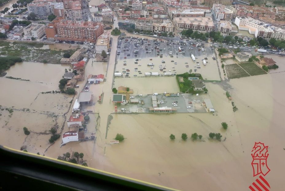 La DANA que azota el mediterráneo afectará a 16 provincias este domingo