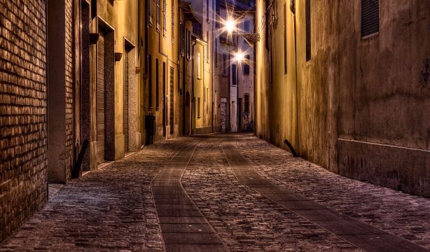 Casi la mitad de las ciudades de más de 20.000 habitantes carece de plan de ahorro energético