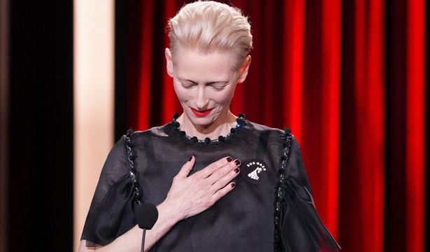 Tilda Swinton recibirá el Oso de Oro Honorífico en la Berlinale en reconocimiento a toda su carrera