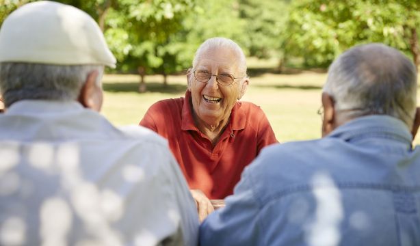 De los casi 5,5 millones de extranjeros residentes en España, 415.000 son mayores de 65 años