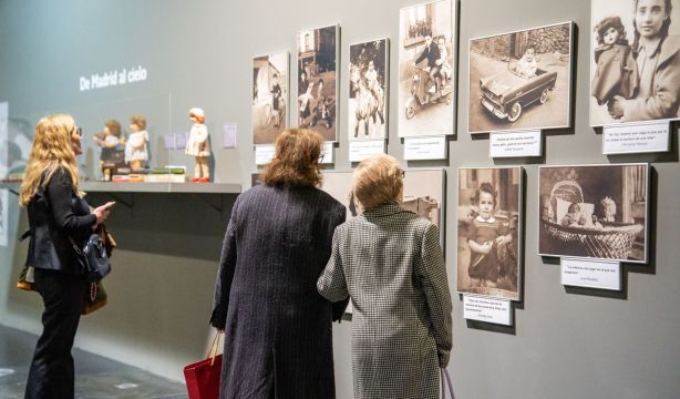 'Del juguete al cielo': la exposición de juguetes que recorre la historia contemporánea de España