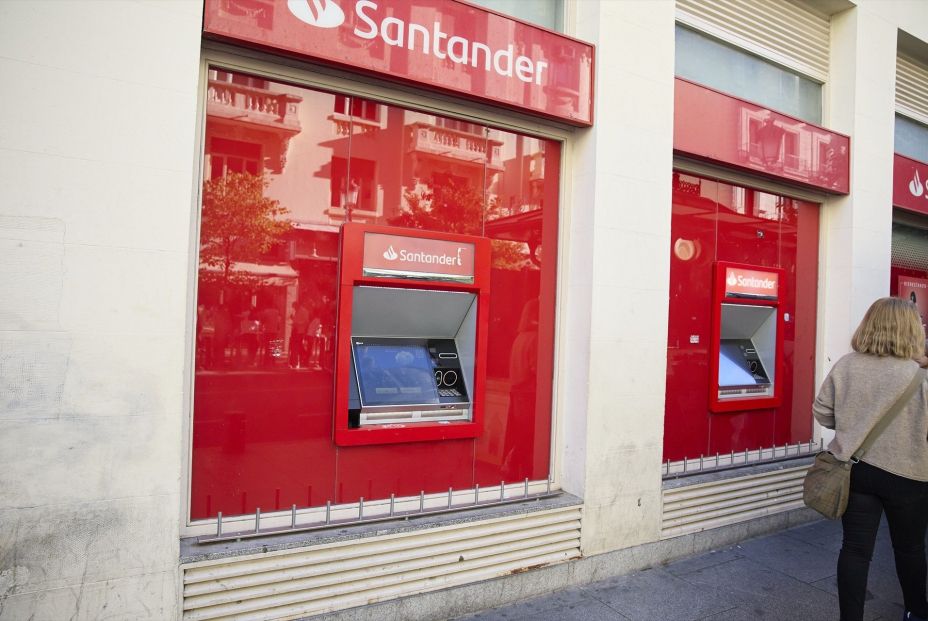 Pago de las pensiones en octubre de 2025: ¿qué día se cobra la pensión en Banco Santander?