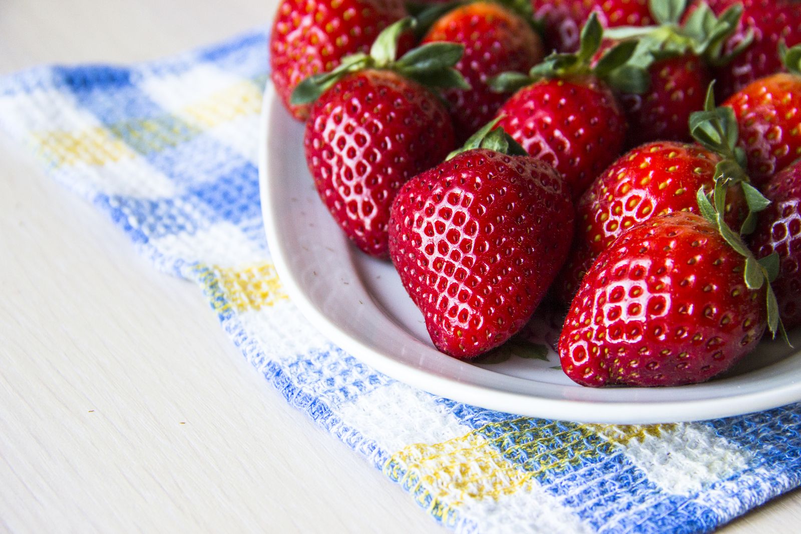 Alimentos que te ayudarán a prevenir la caries