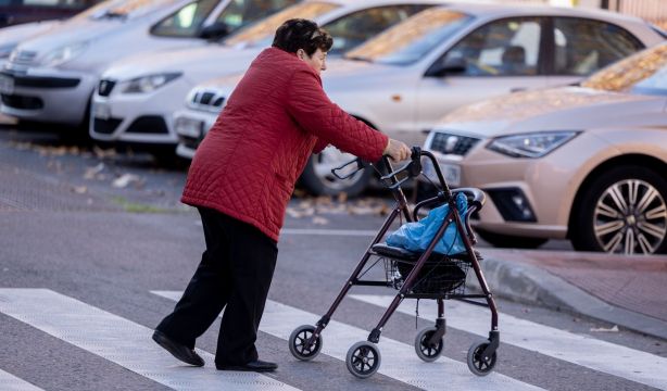 Tabla con todas las cuantías de las pensiones mínimas en 2026
