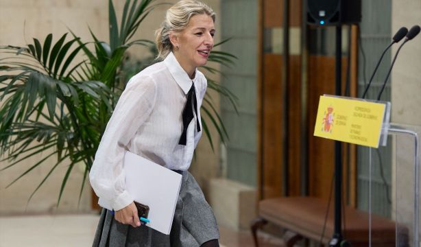 Los expertos aconsejan al Gobierno una subida del salario mínimo en 2025 de 50 euros al mes