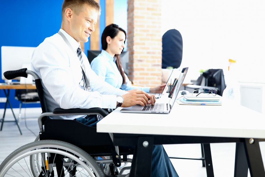 Seis de cada 10 personas con discapacidad tienden a autoexcluirse de las ofertas de empleo