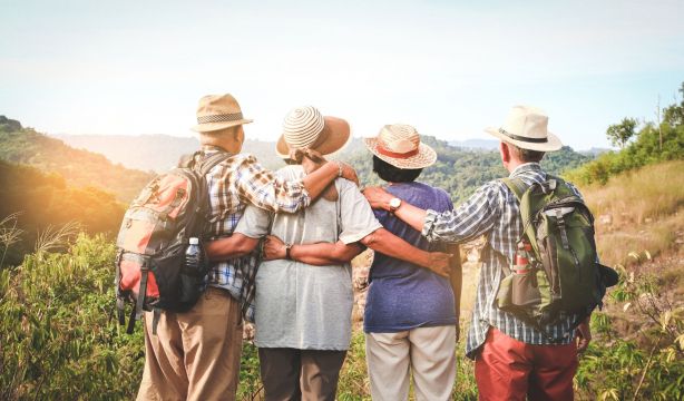 Tres rutas senderistas para sénior en Andalucía (Bigstock)