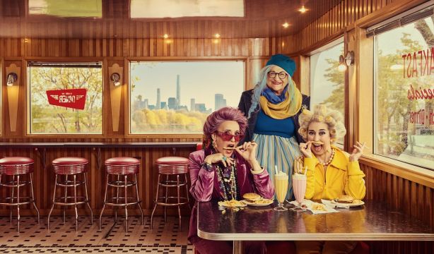 El libro 'Caperucita en Manhattan' llega al teatro con motivo del centenario de Carmen Martín Gaite
